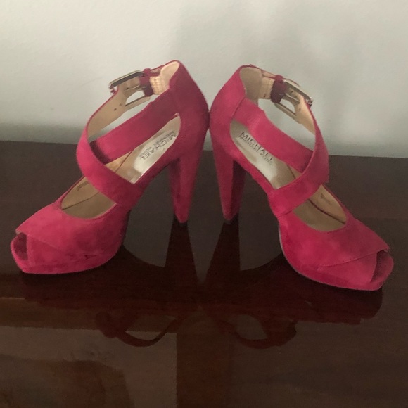Fuchsia Suede Block 4’ Heels - Picture 4 of 5